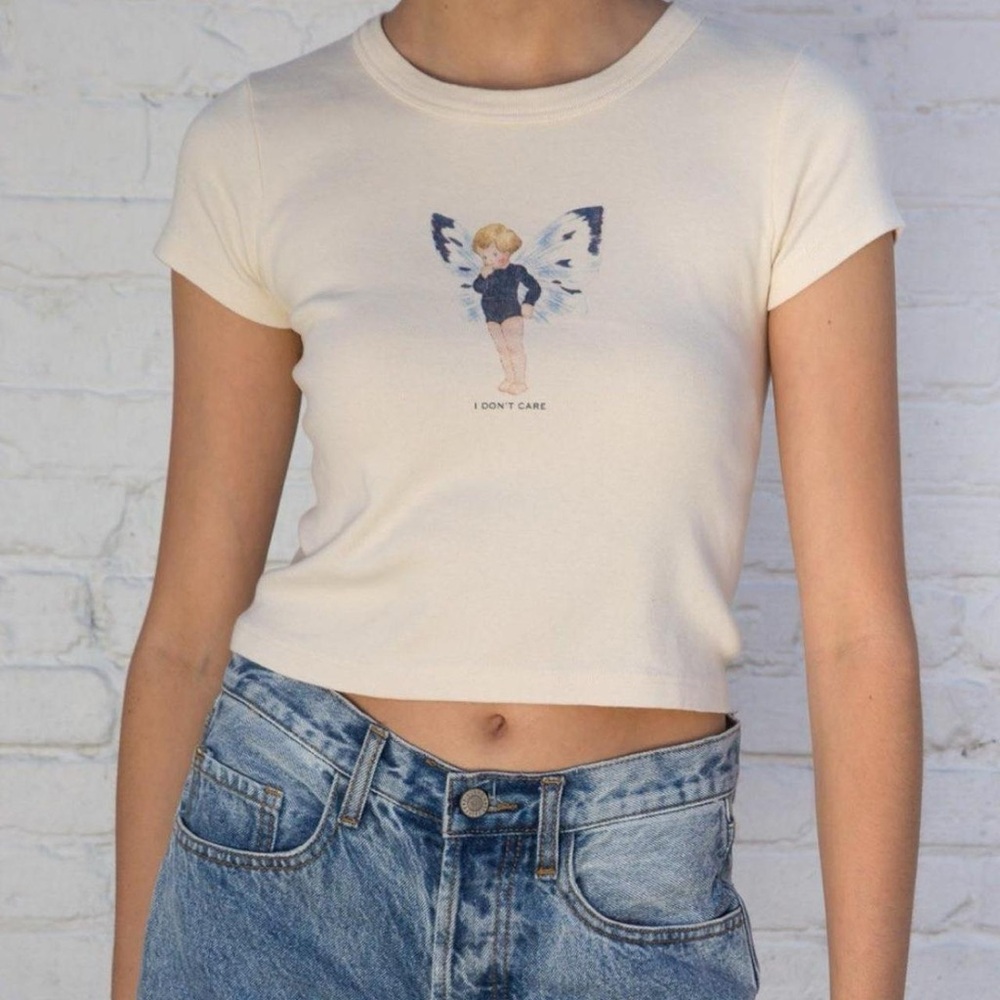 Angel Brandy Melville Cropped Tee